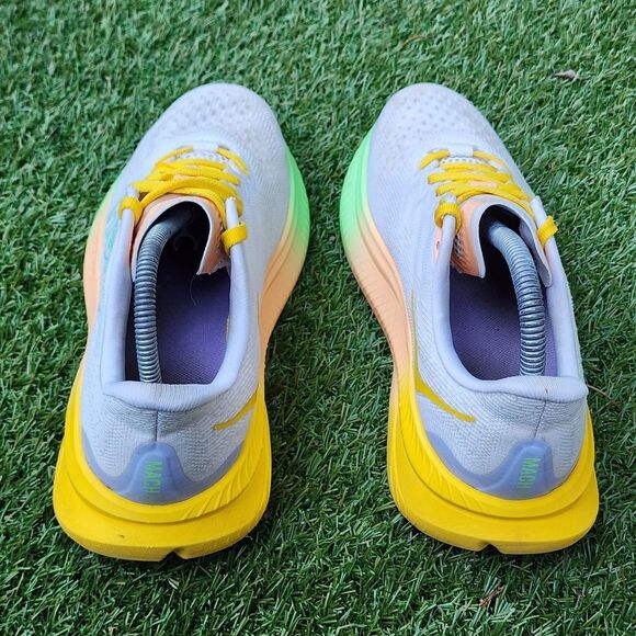 HOKA MACH 6 - Womens Sneakers - SIZE 7B - (See Pictures) - Picture 5 of 10